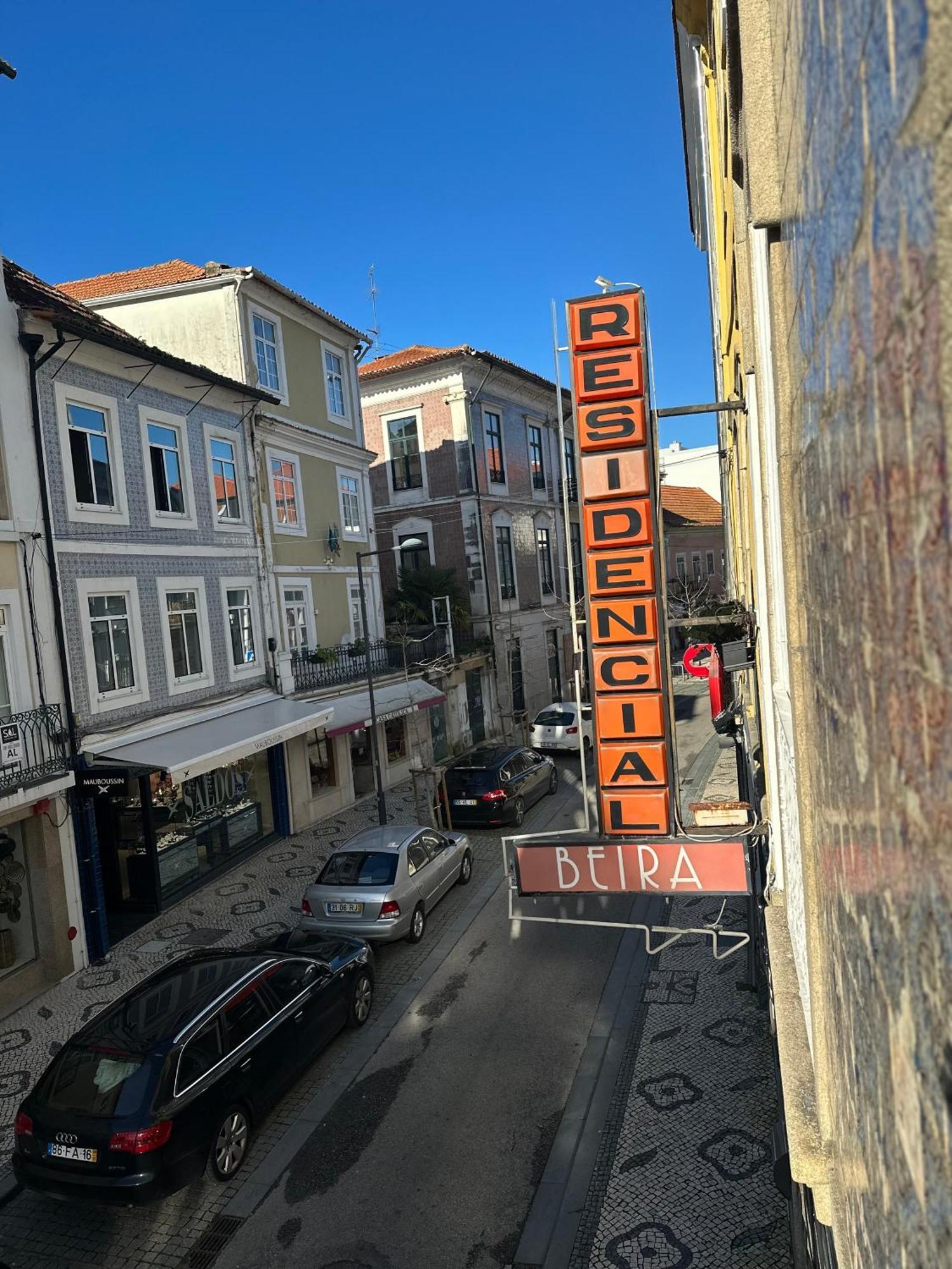 A Beira Hostel Авейру Екстер'єр фото