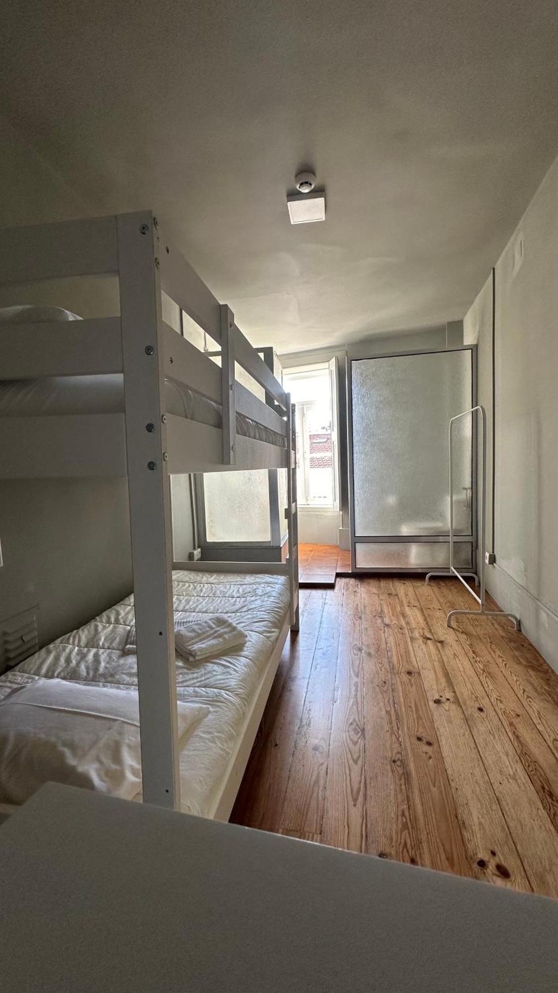 A Beira Hostel Авейру Екстер'єр фото